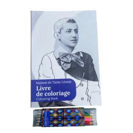 Lot livre de coloriage + boîte de crayons de couleur