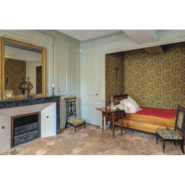 (après travaux) carte postale de la Maison - la chambre de la tante Léonie