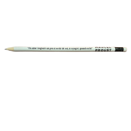 Crayon à papier blanc citation  "On aime toujours un peu à sortir de soi, à voyager, quand on lit"